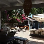 Ala Alacati *
