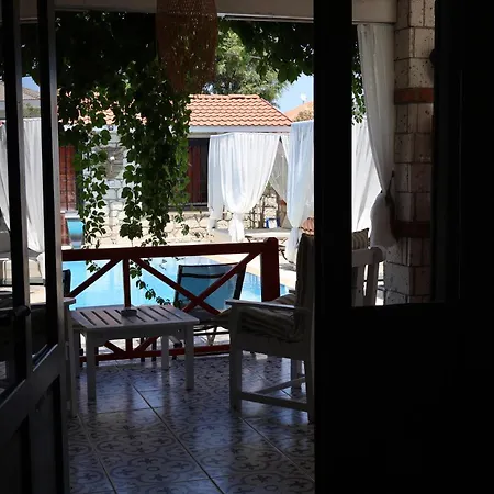 Ξενοδοχείο Ala Alacati *