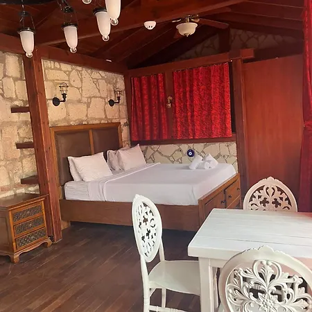 Ala Alacati Hotel Çeşme