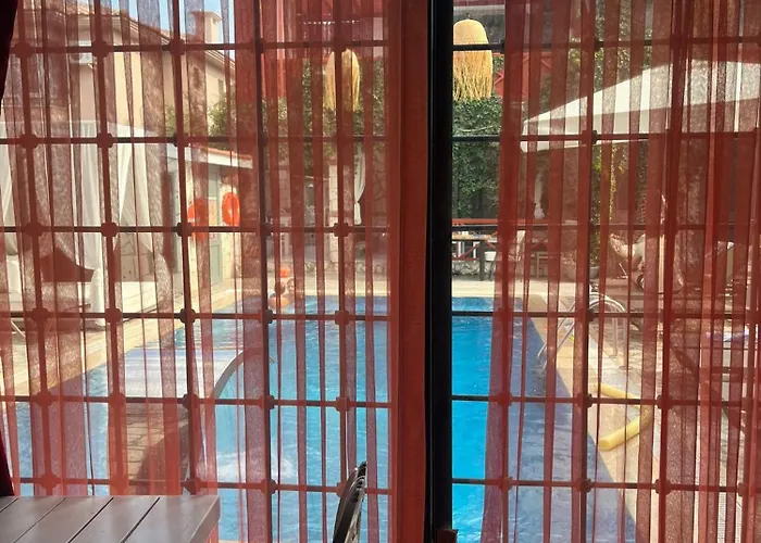 Ala Alacati Çeşme